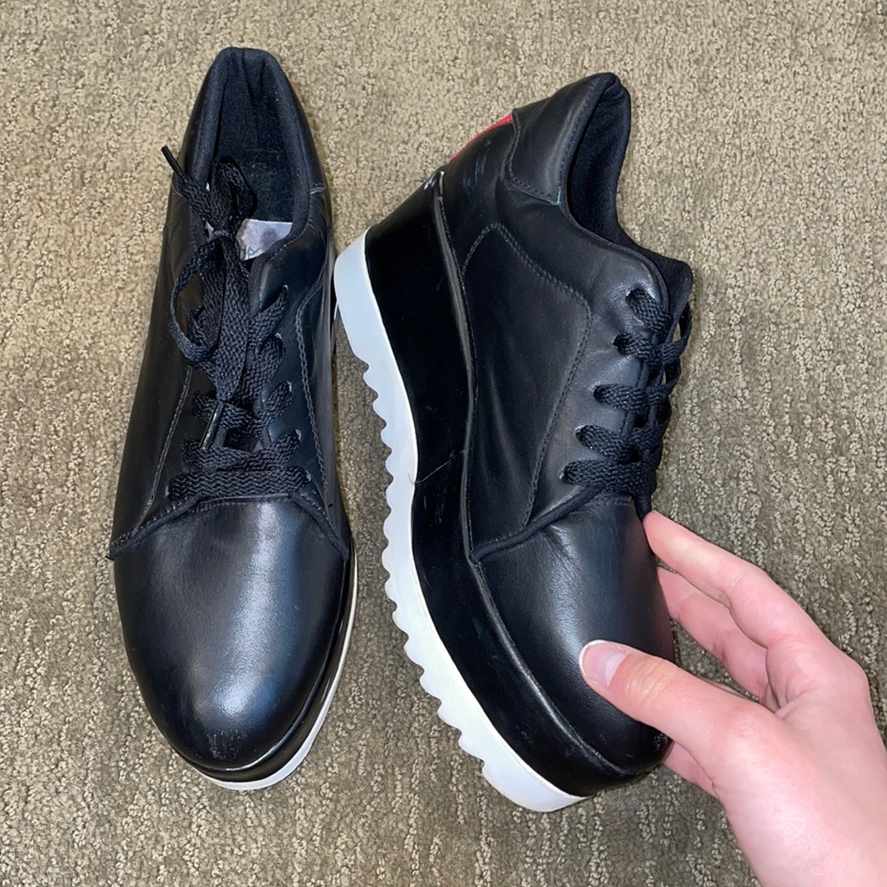 Platform sneakers